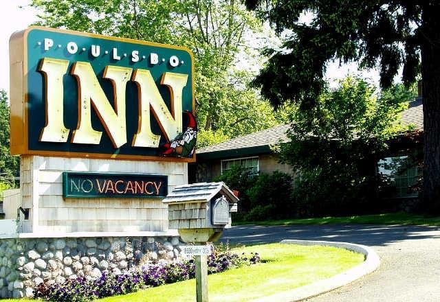 Poulsbo Inn & Suites Exterior photo